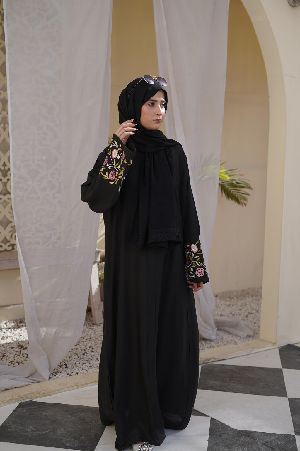 Midnight - Abaya