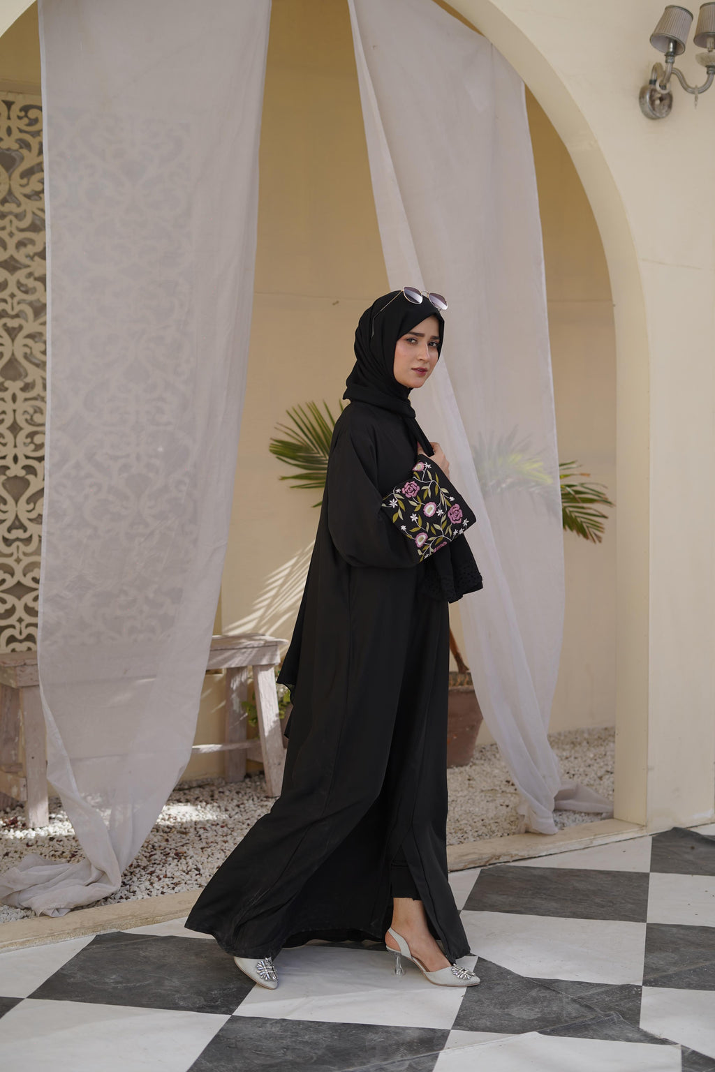 Midnight - Abaya