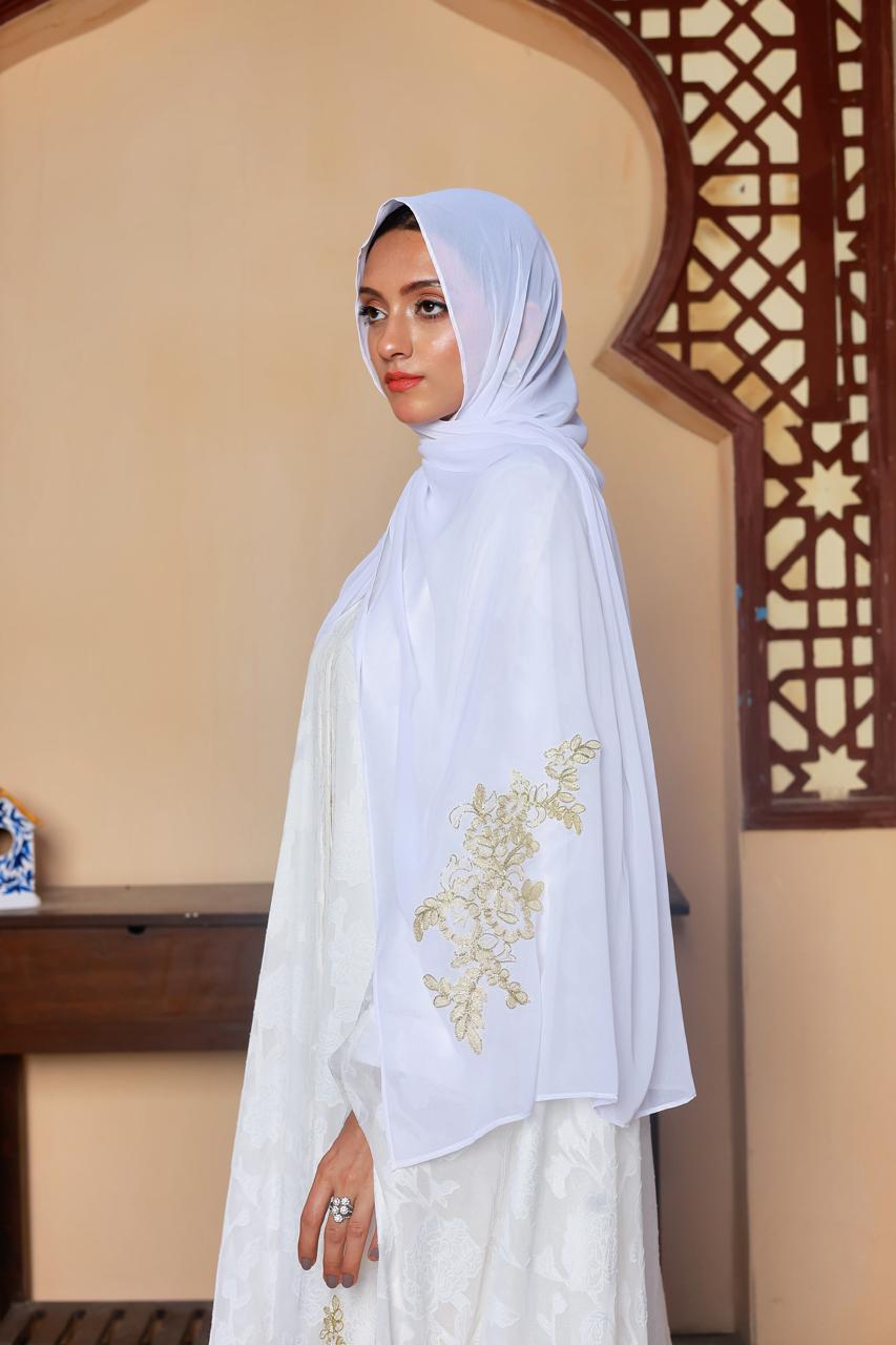 Snow White Abaya