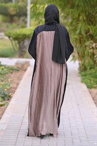 Arabian Knight- Abaya