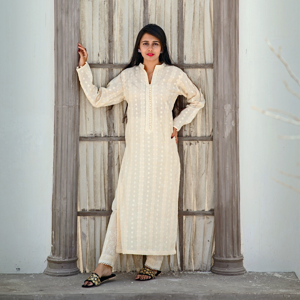 LIBAAS - Off White Chikan Kurta